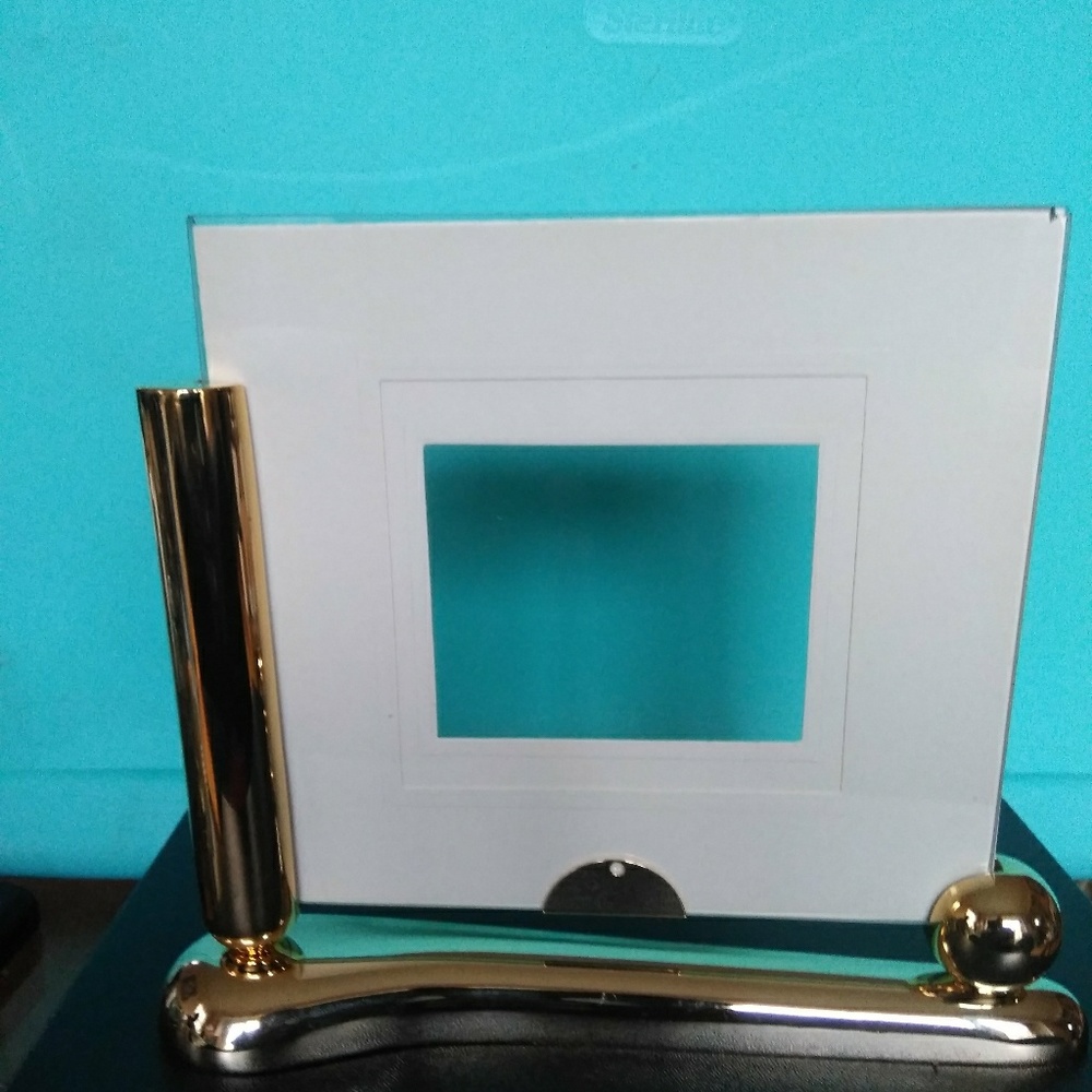 Picture frame - Picture 5 of 6